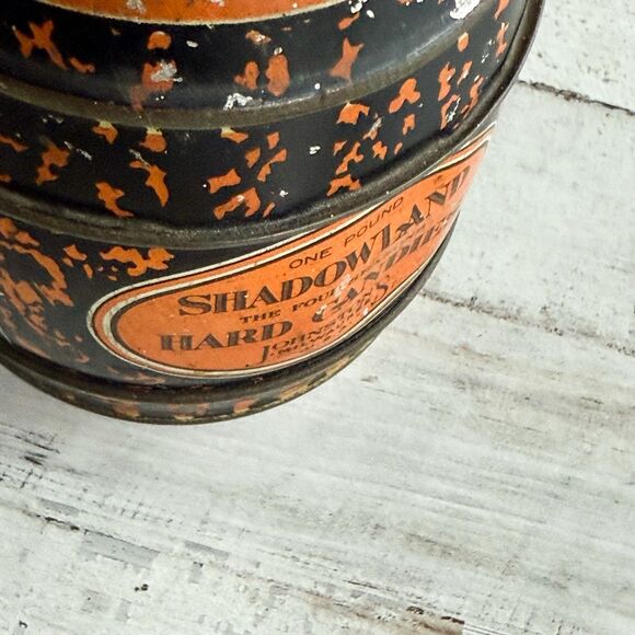 Vintage Johnston’s Shadowland Hard Candies Tin - Picture 5 of 12